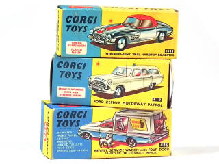 Lot 481 - CORGI TOYS (GB) (3)