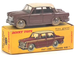 Lot 773 - DINKY TOYS (FRANCE) (1)