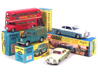 Lot 560 - CORGI TOYS (GB) (4)