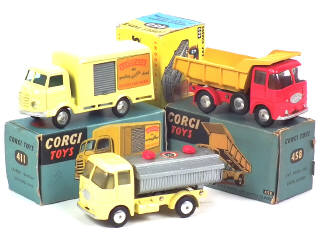 Lot 556 - CORGI TOYS (GB) (3)