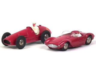 Lot 688 - DINKY TOYS (FRANCE) (2)