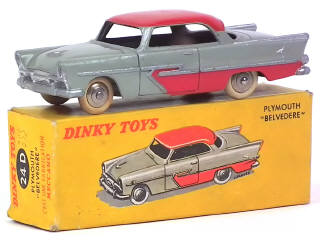 Lot 735 - DINKY TOYS (FRANCE) (1)