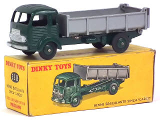 Lot 811 - DINKY TOYS (FRANCE) (1)