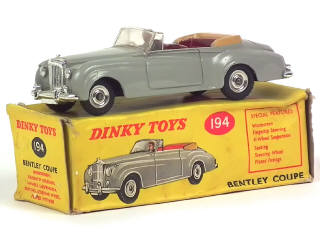 Lot 630 - DINKY TOYS (GB) (1)