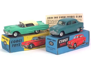 Lot 542 - CORGI TOYS (GB) (2)