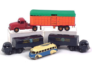 Lot 703 - DINKY TOYS (FRANCE) (4)