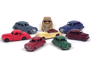 Lot 593 - DINKY TOYS (GB) (8)