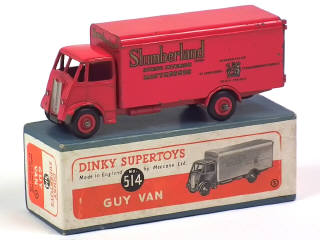 Lot 653 - DINKY TOYS (GB) (1)