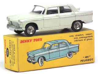 Lot 790 - DINKY TOYS (FRANCE) (1)