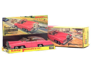 Lot 607 - DINKY TOYS (GB) (1)