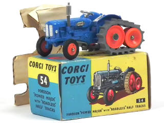 Lot 535 - CORGI TOYS (GB) (1)