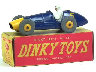 Lot 637 - DINKY TOYS (GB) (1)