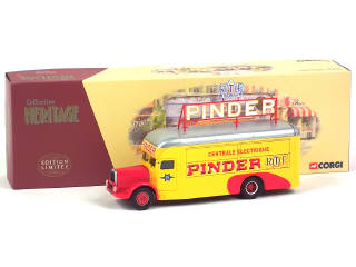 Lot 390 - CORGI TOYS (GB) (1)