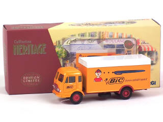 Lot 398 - CORGI TOYS (GB) (1)