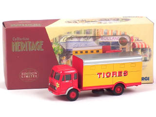 Lot 401 - CORGI TOYS (GB) (1)