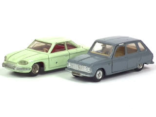 Lot 587 - DINKY TOYS (FRANCE) (2)