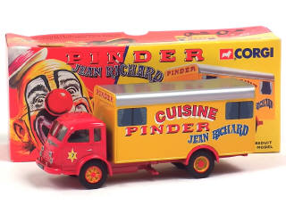 Lot 429 - CORGI TOYS (GB) (1)