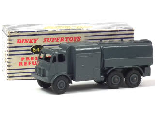 Lot 538 - DINKY TOYS (GB) (1)