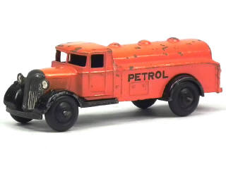 Lot 517 - DINKY TOYS (GB) (1)