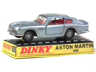 Lot 554 - DINKY TOYS (GB) (1)