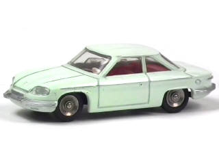 Lot 643 - DINKY TOYS (FRANCE) (1)
