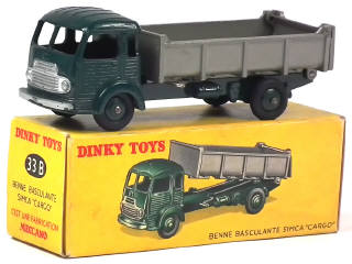 Lot 688 - DINKY TOYS (FRANCE) (1)