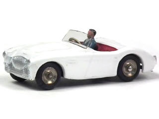 Lot 630 - DINKY TOYS (FRANCE) (1)