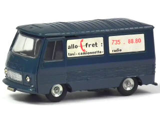 Lot 631 - DINKY TOYS (FRANCE) (1)