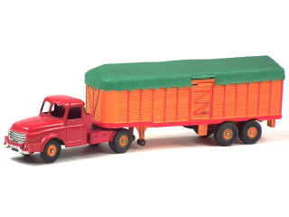 Lot 638 - DINKY TOYS (FRANCE) (1)