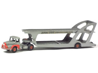 Lot 596 - DINKY TOYS (FRANCE) (1)