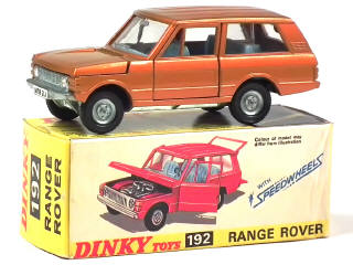 Lot 558 - DINKY TOYS (GB) (1)