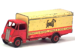 Lot 501 - DINKY TOYS (GB) (1)