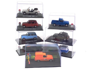 Lot 104 - DIVERS (8)