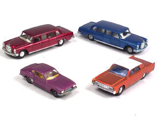 Lot 475 - DINKY TOYS (GB) (4)
