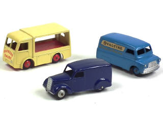 Lot 479 - DINKY TOYS (GB) (3)