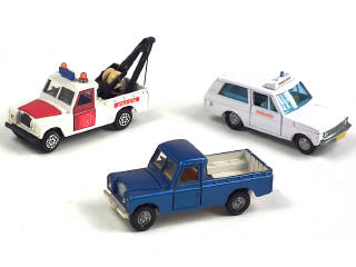 Lot 482 - DINKY TOYS (GB) (3)