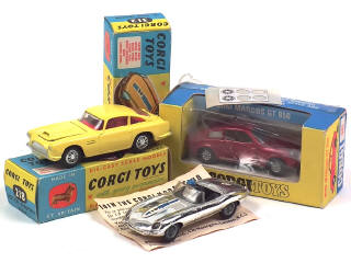 Lot 389 - CORGI TOYS (GB) (3)