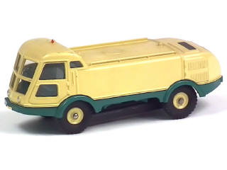 Lot 592 - DINKY TOYS (FRANCE) (1)