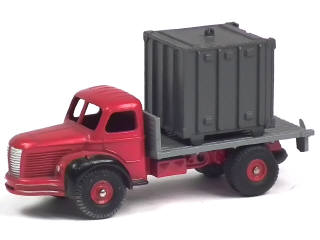 Lot 605 - DINKY TOYS (FRANCE) (1)