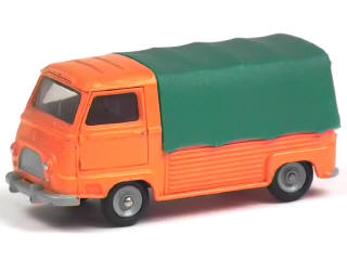 Lot 608 - DINKY TOYS (FRANCE) (1)