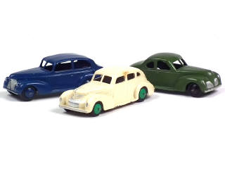 Lot 524 - DINKY TOYS (GB) (3)