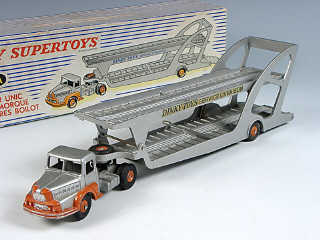 Lot 407 - DINKY TOYS FRANCE (1)