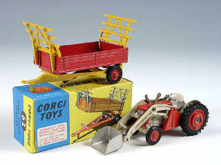 Lot 578 - CORGI TOYS (GB) (2)
