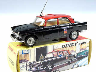 Lot 264 - DINKY TOYS FRANCE (1)