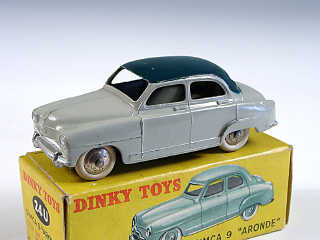 Lot 136 - DINKY TOYS (FRANCE) (1)