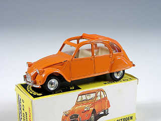 Lot 248 - DINKY TOYS FRANCE (1)