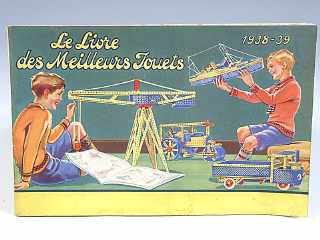 Lot 320 - MECCANO (1)