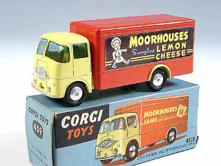 Lot 569 - CORGI TOYS (GB) (1)