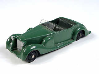 Lot 324 - DINKY TOYS GB (1)