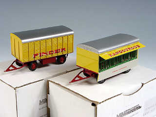 Lot 317 - MINITRUCKS (FRANCE) (2)